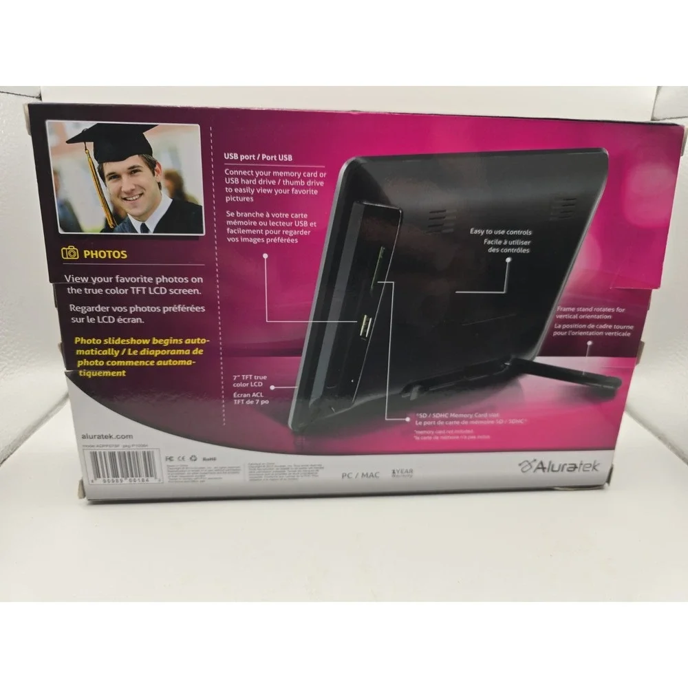 Aluratek ADPF07SF 7 in Digital Photo Frame